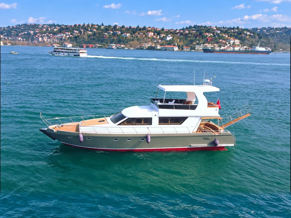 Yat 6 fotoğrafı